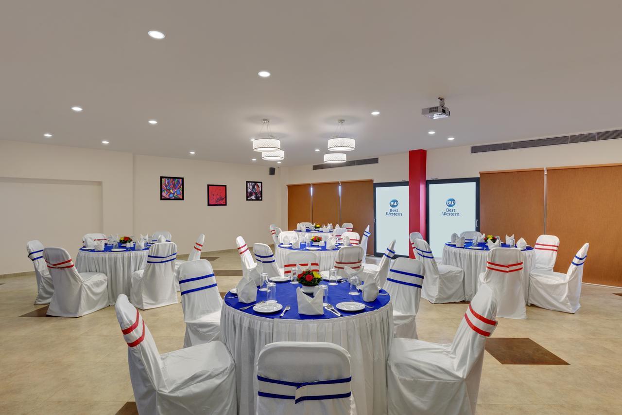 Best Western Alkapuri, Vadodara Dış mekan fotoğraf