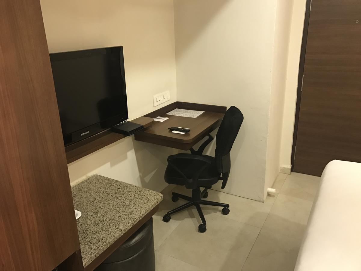 Best Western Alkapuri, Vadodara Dış mekan fotoğraf