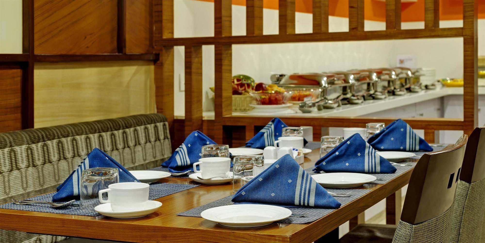 Best Western Alkapuri, Vadodara Dış mekan fotoğraf
